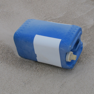 Jerry can closed, empty